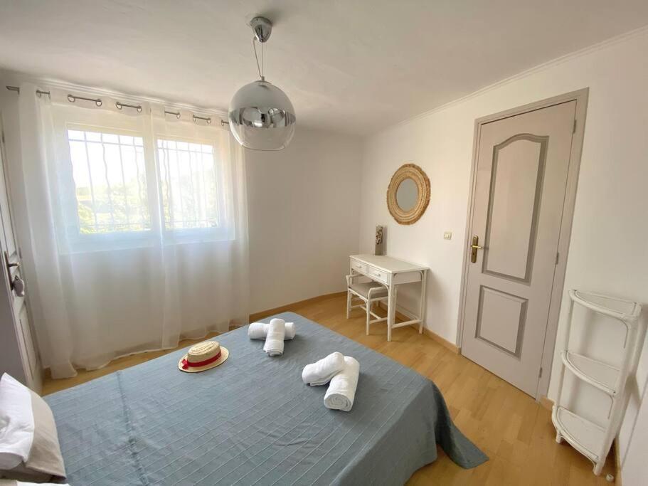 A Louer Haut De Villa 4 Pieces A Sainte-Maxime Golfe De St-Tropez 外观 照片