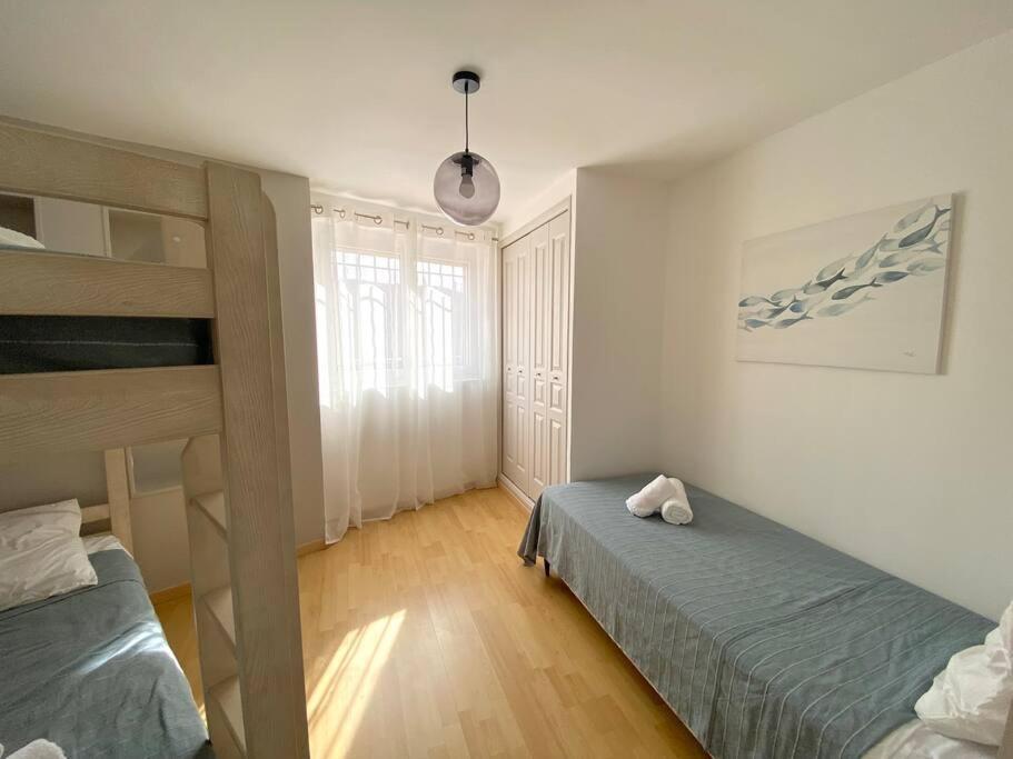 A Louer Haut De Villa 4 Pieces A Sainte-Maxime Golfe De St-Tropez 外观 照片