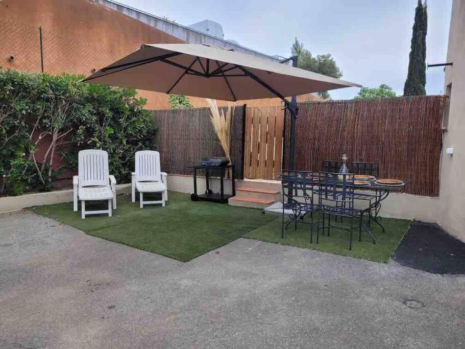 A Louer Haut De Villa 4 Pieces A Sainte-Maxime Golfe De St-Tropez 外观 照片